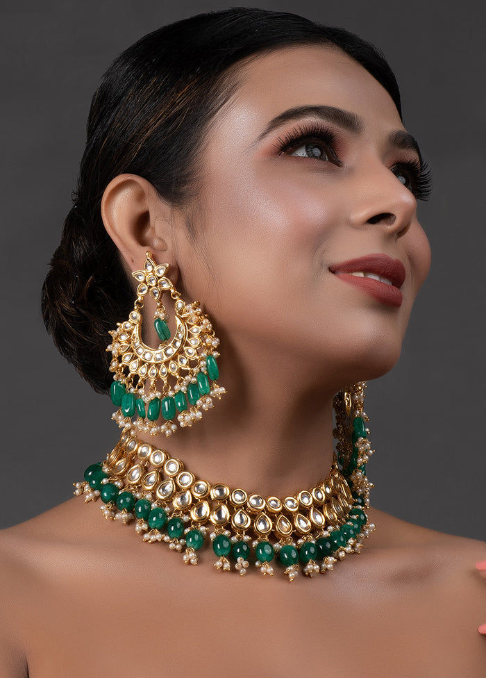 Emerald Beaded Gold Toned Kundan Embellished Necklace With Chandbali - Indian Silk House Agencies