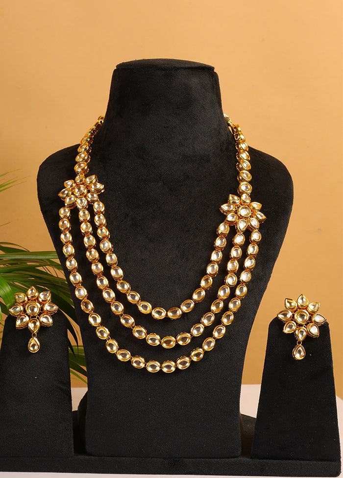 Two Layered Kundan Flower Embossed Necklace Set