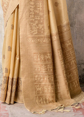 Cream Dupion Silk Saree With Blouse Piece