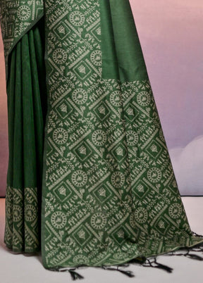 Green Dupion Silk Saree With Blouse Piece