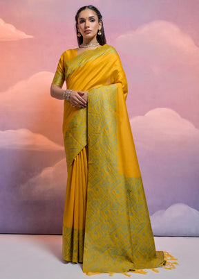 Yellow Dupion Silk Saree With Blouse Piece