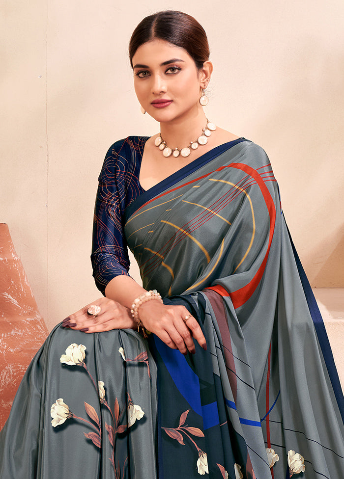 Grey Crepe Silk Saree With Blouse Piece