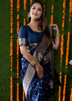 Navy Blue Banarasi Silk Saree With Blouse Piece