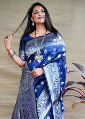 Navy Blue Banarasi Silk Saree With Blouse Piece