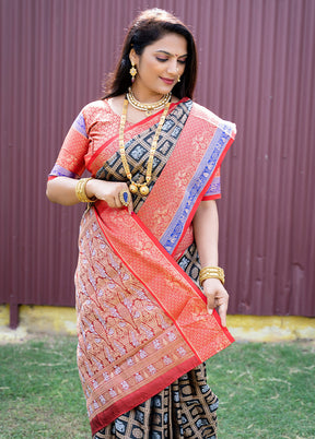 Black Kanchipuram Silk Saree With Blouse Piece