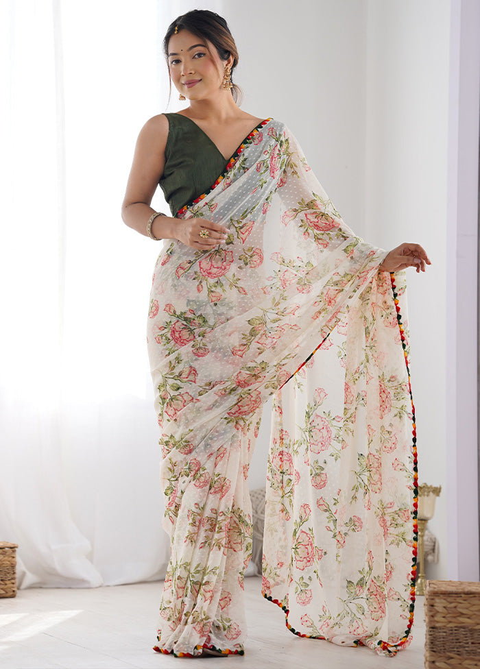 Off White Georgette Saree With Blouse Piece