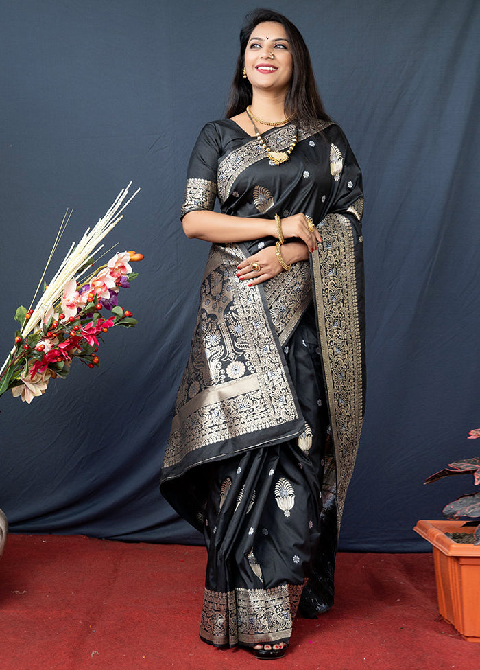 Black Dupion Silk Saree With Blouse Piece