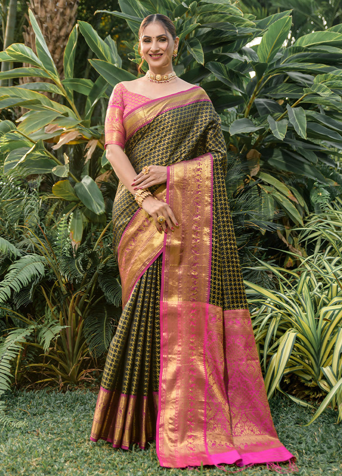 Black Kanjivaram Silk Saree With Blouse Piece