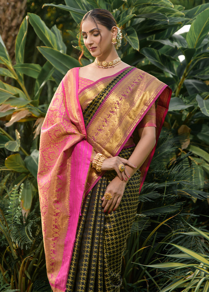 Black Kanjivaram Silk Saree With Blouse Piece