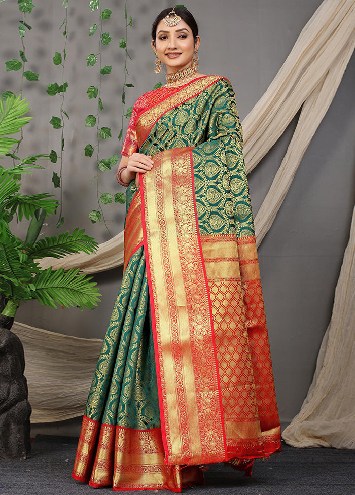 Green Kanjivaram Silk Saree With Blouse Piece