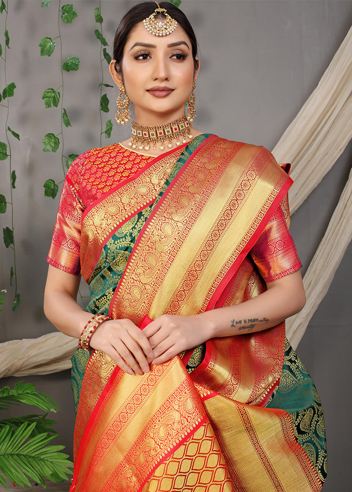 Green Kanjivaram Silk Saree With Blouse Piece