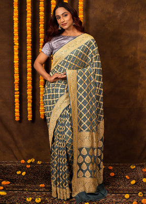 Grey Pure Georgette Saree With Blouse Piece