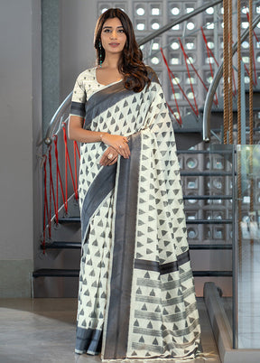 Grey Silk Saree With Blouse Piece