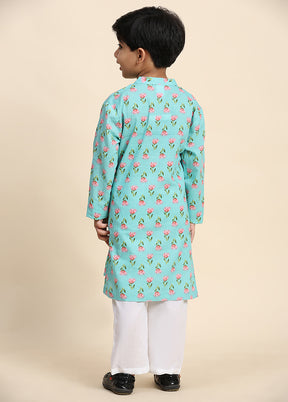 Green Cotton Full Sleeves Collar Neckshape Kurta Pajama Set