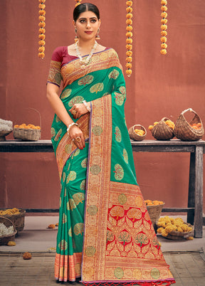 Sea Green Spun Silk Saree With Blouse Piece