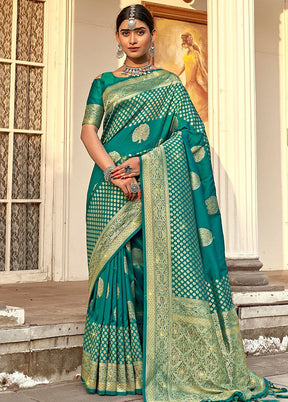 Sea Green Spun Silk Saree With Blouse Piece