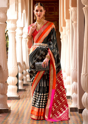 Black Spun Silk Saree With Blouse Piece - Indian Silk House Agencies