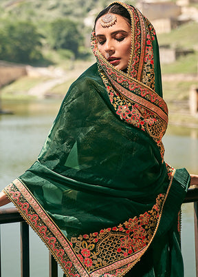 Green Silk Saree With Blouse Piece - Indian Silk House Agencies