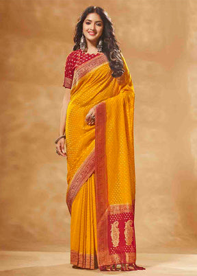 Yellow Georgette Saree With Blouse Piece