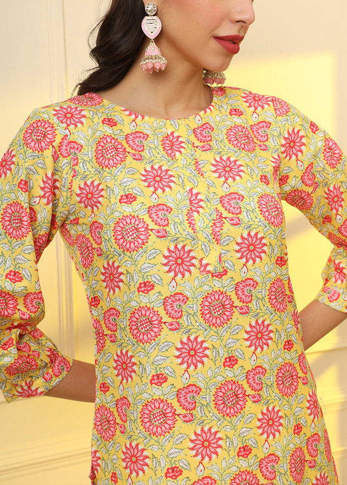 Multicolor Readymade Rayon Kurti