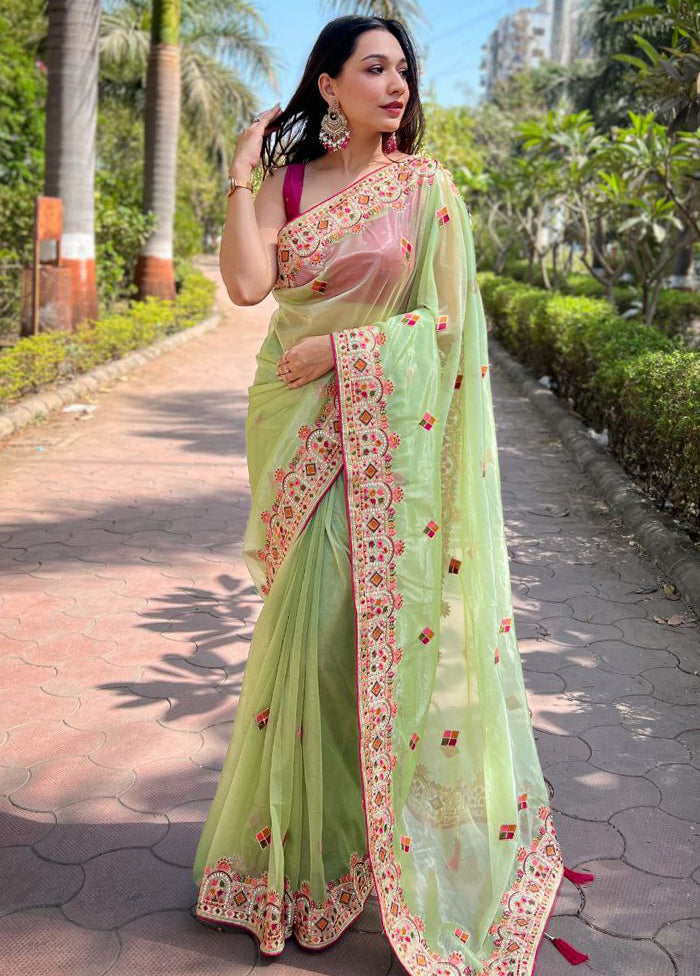 Green Net Saree With Blouse Piece