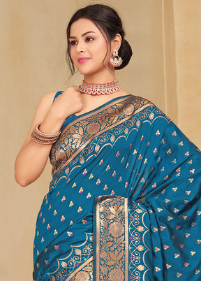 Blue Banarasi Silk Saree With Blouse Piece