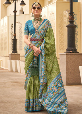 Mehendi Dupion Silk Saree With Blouse Piece