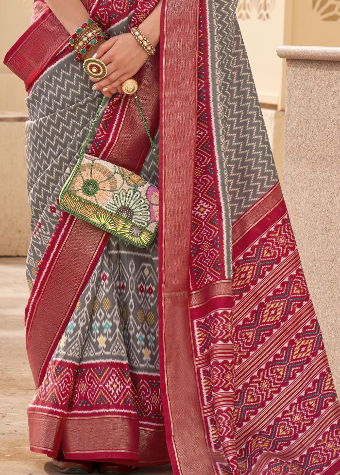 Grey Dupion Silk Saree With Blouse Piece