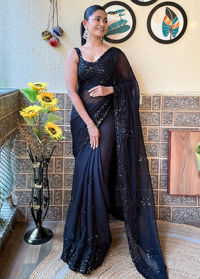 Black Georgette Saree With Blouse Piece