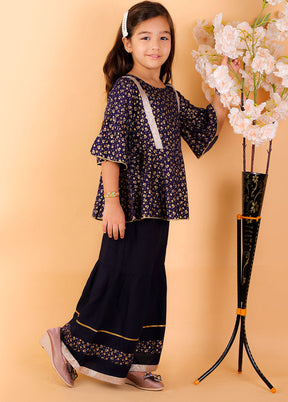 2 Pc Black Half Sleeved Cotton Suit Set - Indian Silk House Agencies