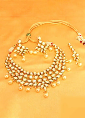 Golden Kundan Work Alloy Necklace Set - Indian Silk House Agencies