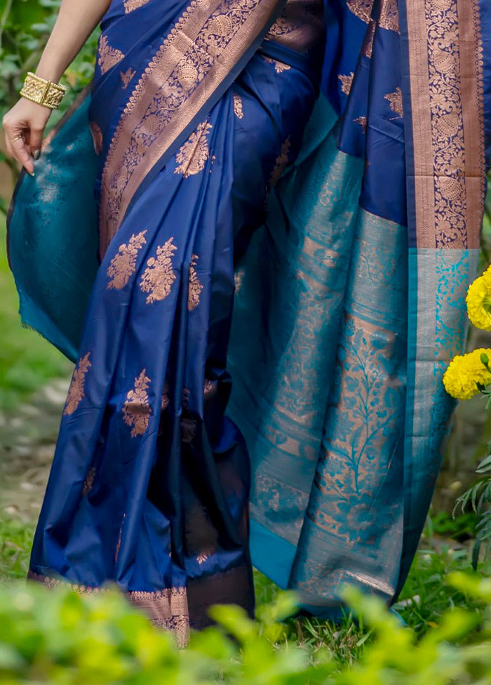 Navy Blue Banarasi Silk Saree With Blouse Piece