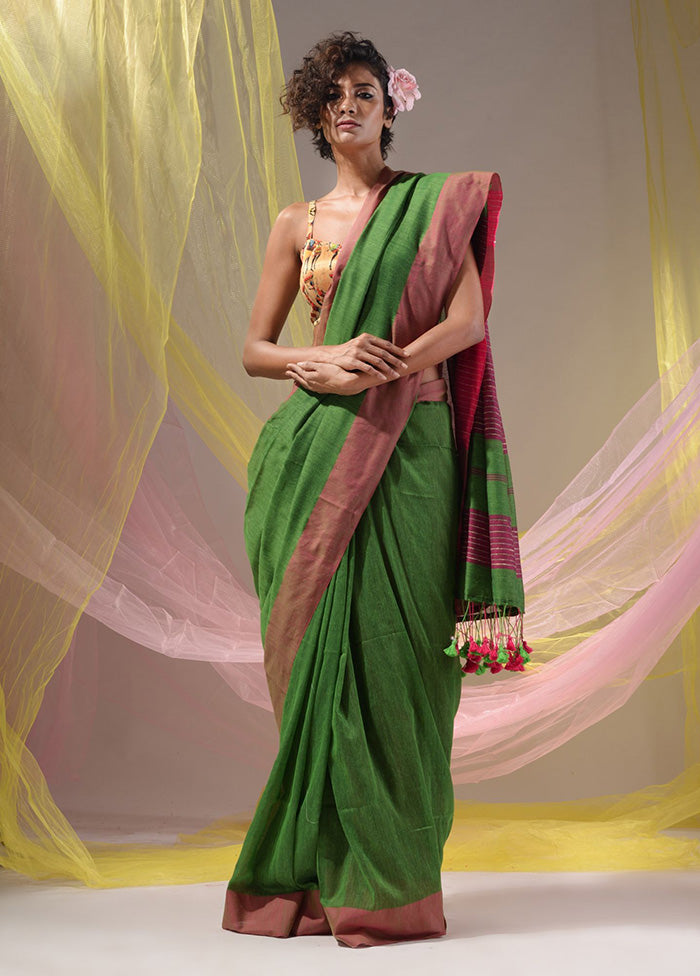 Green Pure Cotton Saree With Blouse Piece - Indian Silk House Agencies