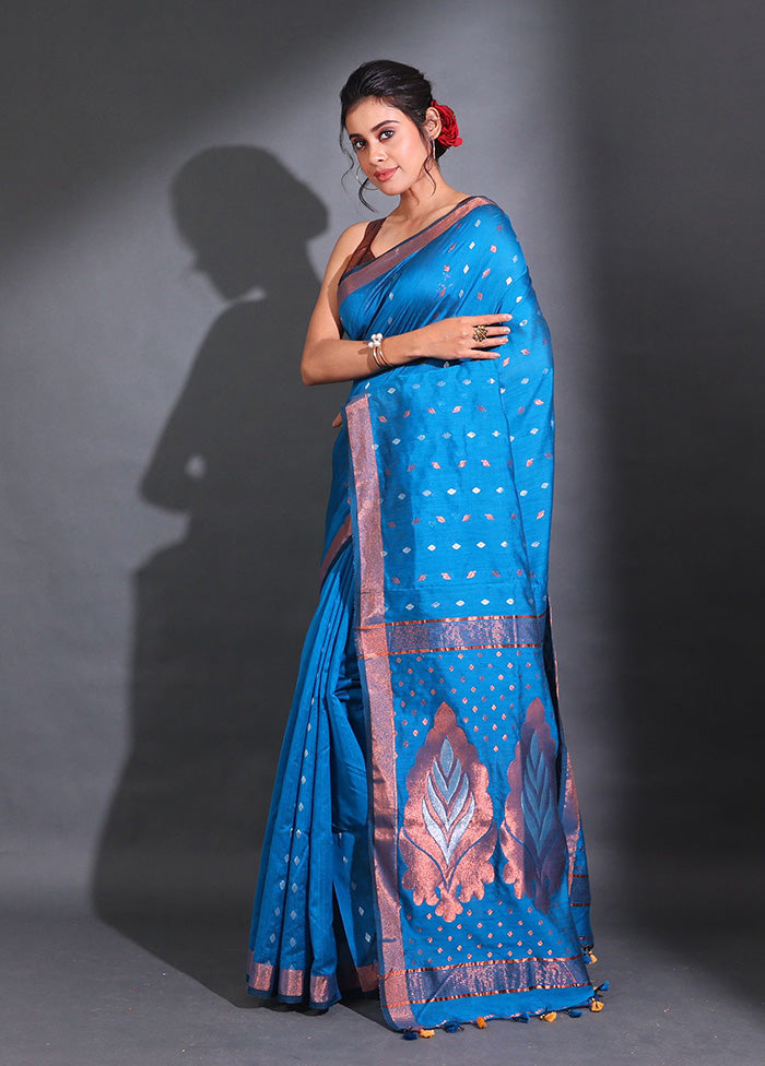 Blue Pure Cotton Saree With Blouse Piece - Indian Silk House Agencies