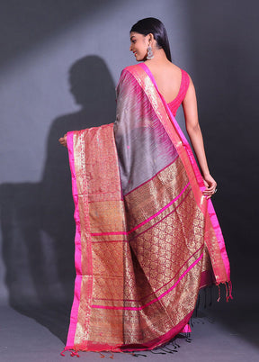 Grey Pure Cotton Saree With Blouse Piece - Indian Silk House Agencies