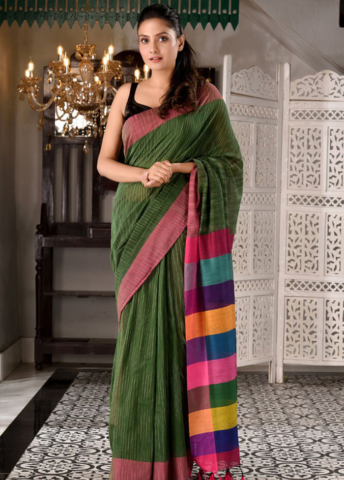 Green Pure Cotton Textured Saree With Blouse - Indian Silk House Agencies