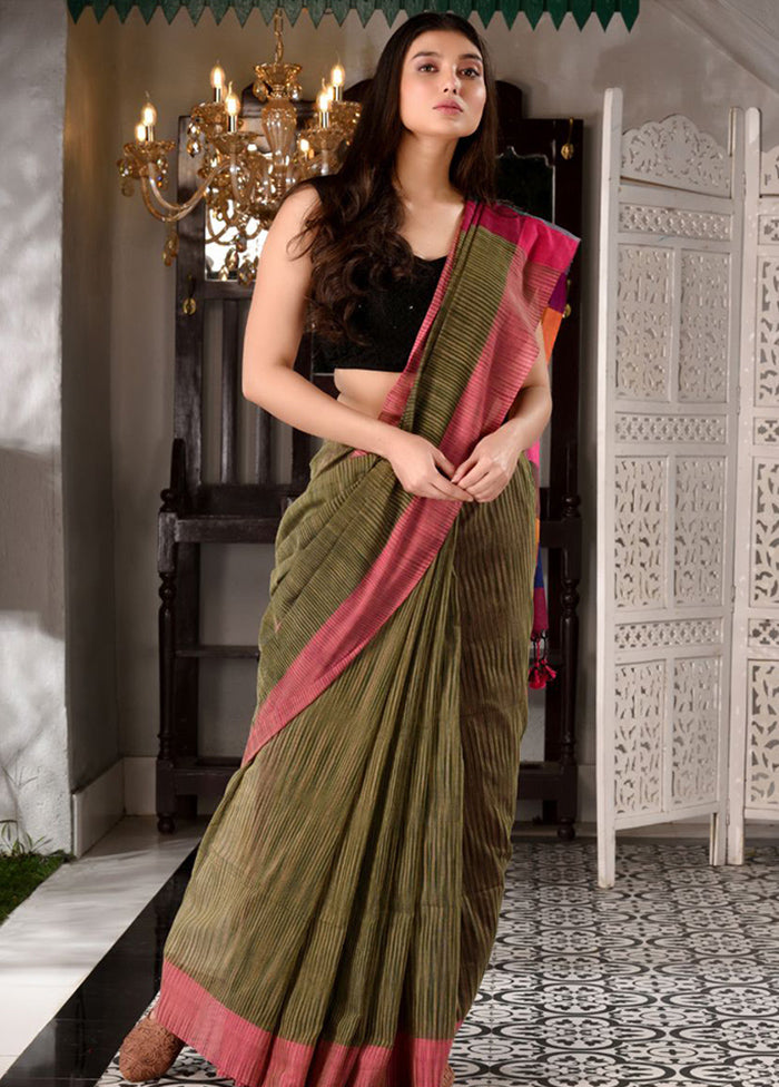 Green Pure Cotton Textured Saree With Blouse - Indian Silk House Agencies