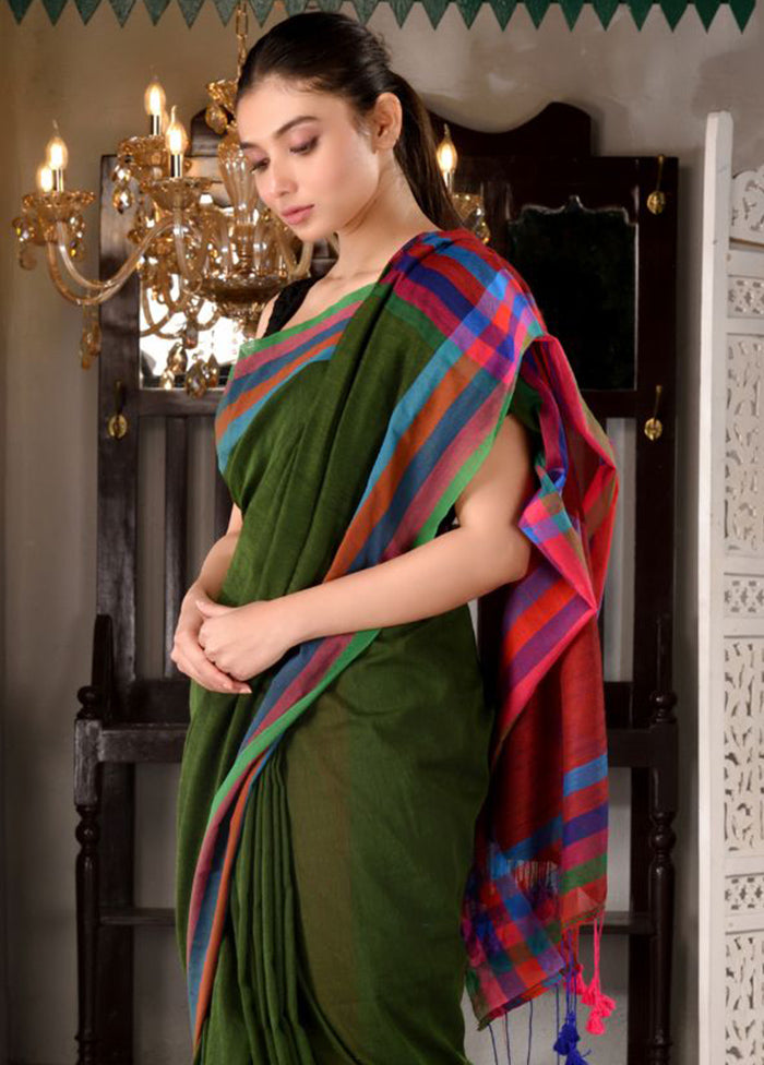 Green Pure Cotton Textured Saree With Blouse - Indian Silk House Agencies