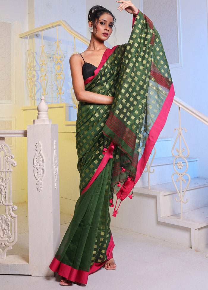 Green Cotton Saree With Blouse Piece - Indian Silk House Agencies