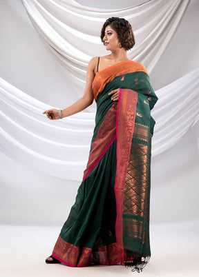 Green Pure Cotton Saree With Blouse Piece - Indian Silk House Agencies