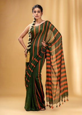 Green Cotton Saree With Blouse Piece - Indian Silk House Agencies