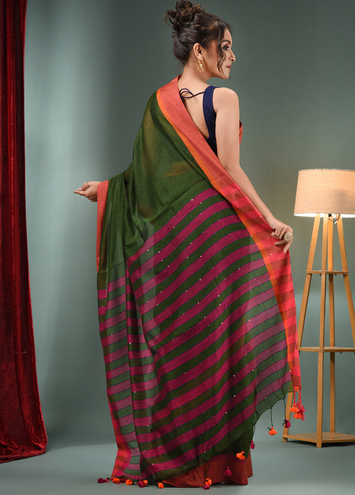 Green Cotton Saree With Blouse Piece - Indian Silk House Agencies