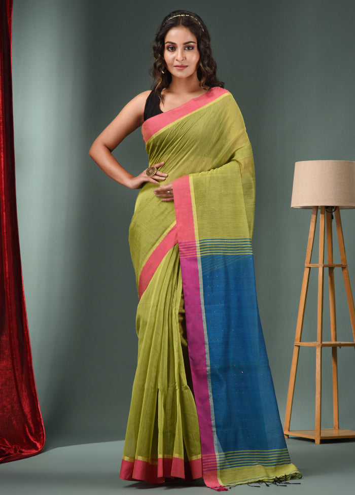 Green Cotton Saree With Blouse Piece - Indian Silk House Agencies