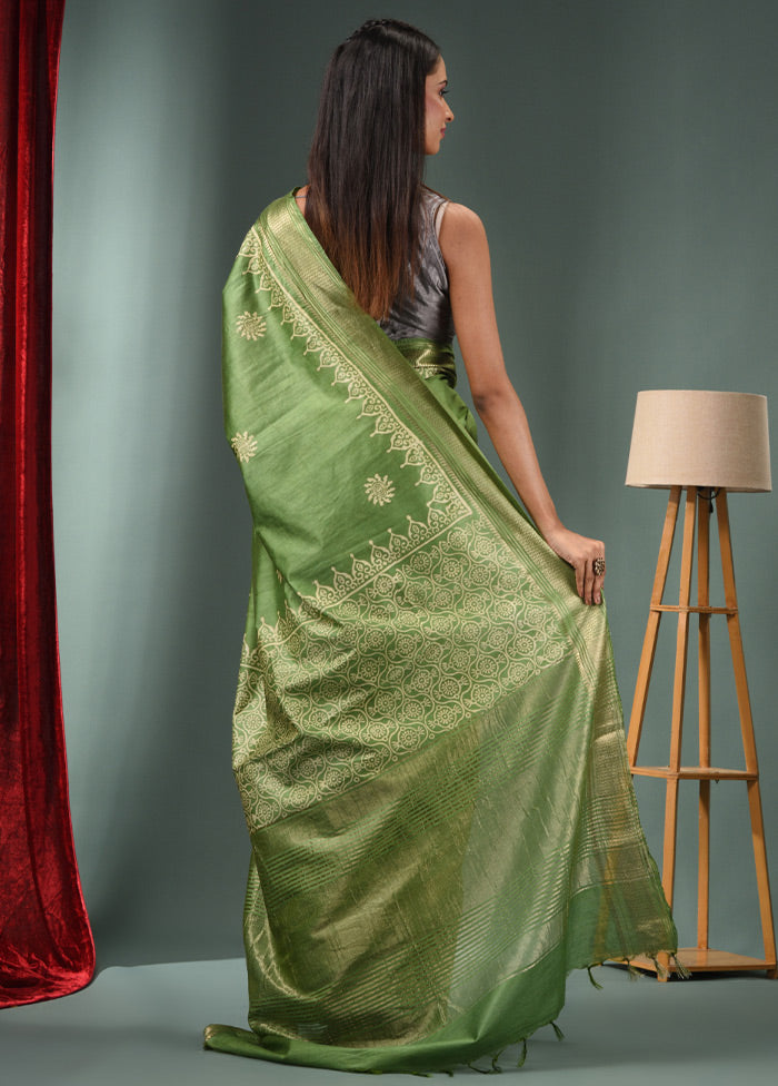 Green Dupion Silk Saree With Blouse Piece - Indian Silk House Agencies