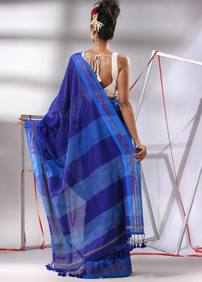 Blue Cotton Saree With Blouse Piece - Indian Silk House Agencies