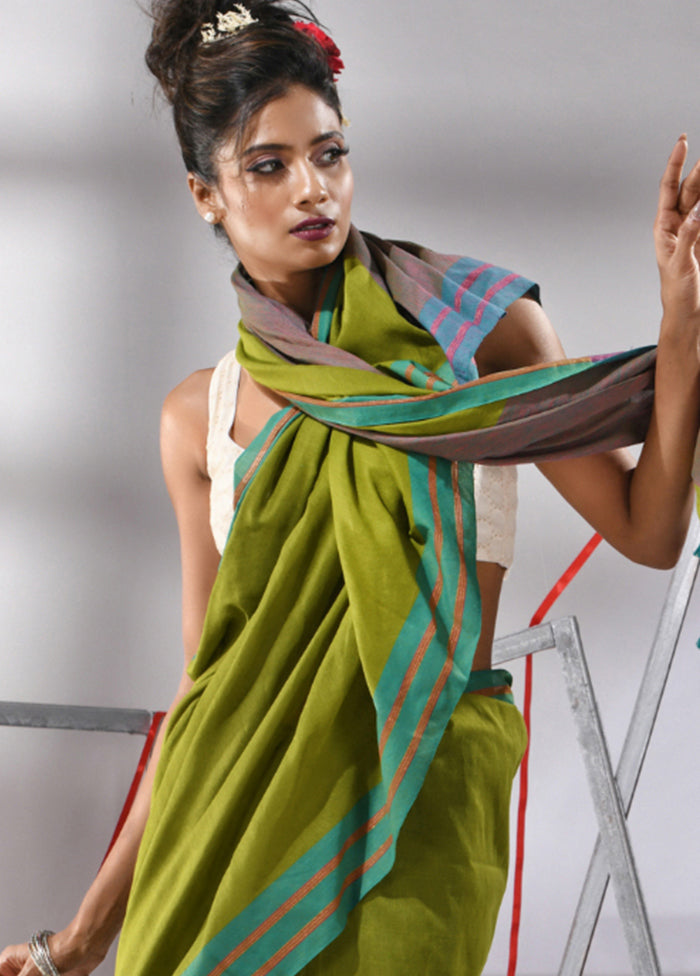 Lime Green Cotton Saree With Blouse Piece