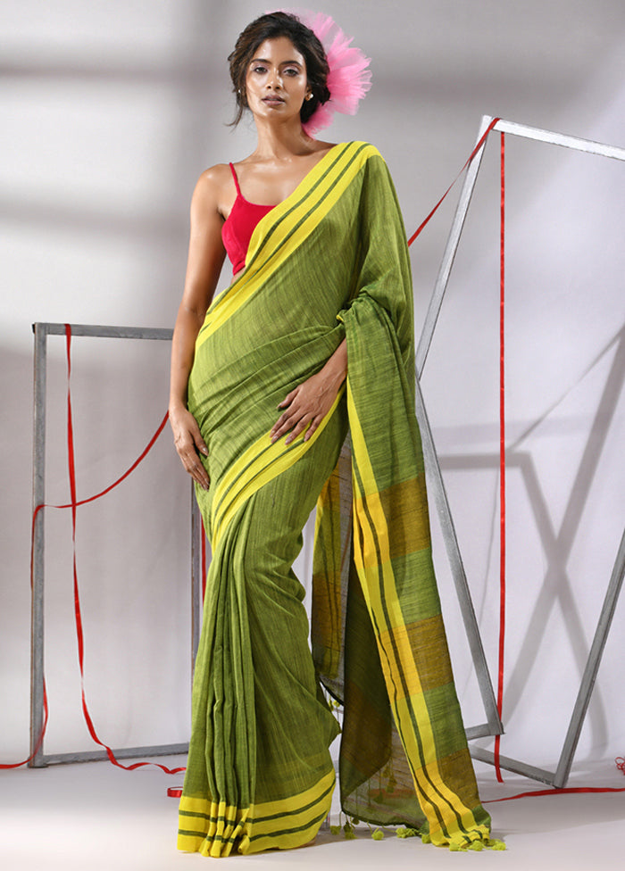 Green Cotton Saree With Blouse Piece - Indian Silk House Agencies