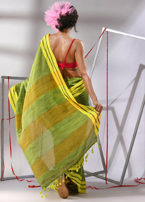 Green Cotton Saree With Blouse Piece - Indian Silk House Agencies