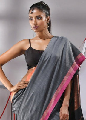 Grey Cotton Saree With Blouse Piece - Indian Silk House Agencies