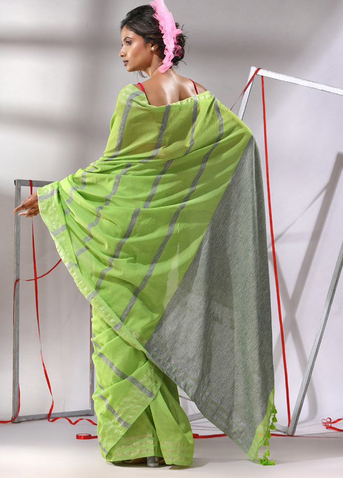 Green Cotton Saree With Blouse Piece - Indian Silk House Agencies